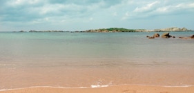 plage de la Tonnara, commune de Bonifacio en Corse