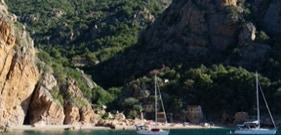 plage de Ficaghjola, dans le golfe de Porto en Corse